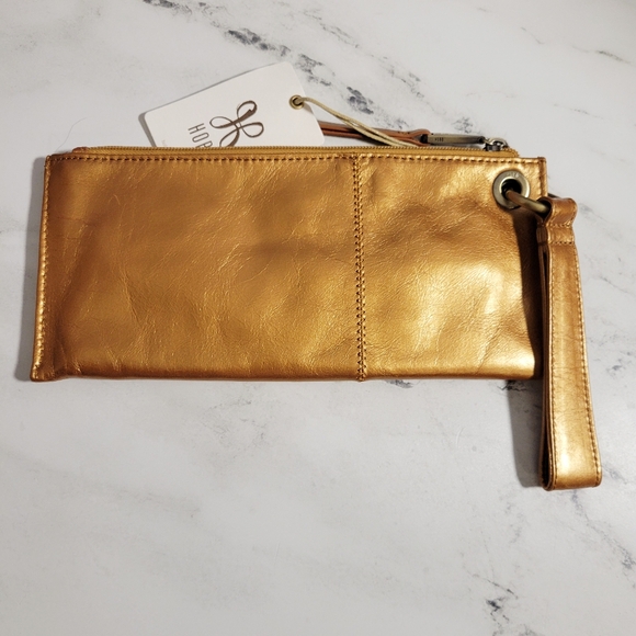 NWT HOBO Gorgeous Leather Bronze Metallic Vida Wristlet - Picture 4 of 6